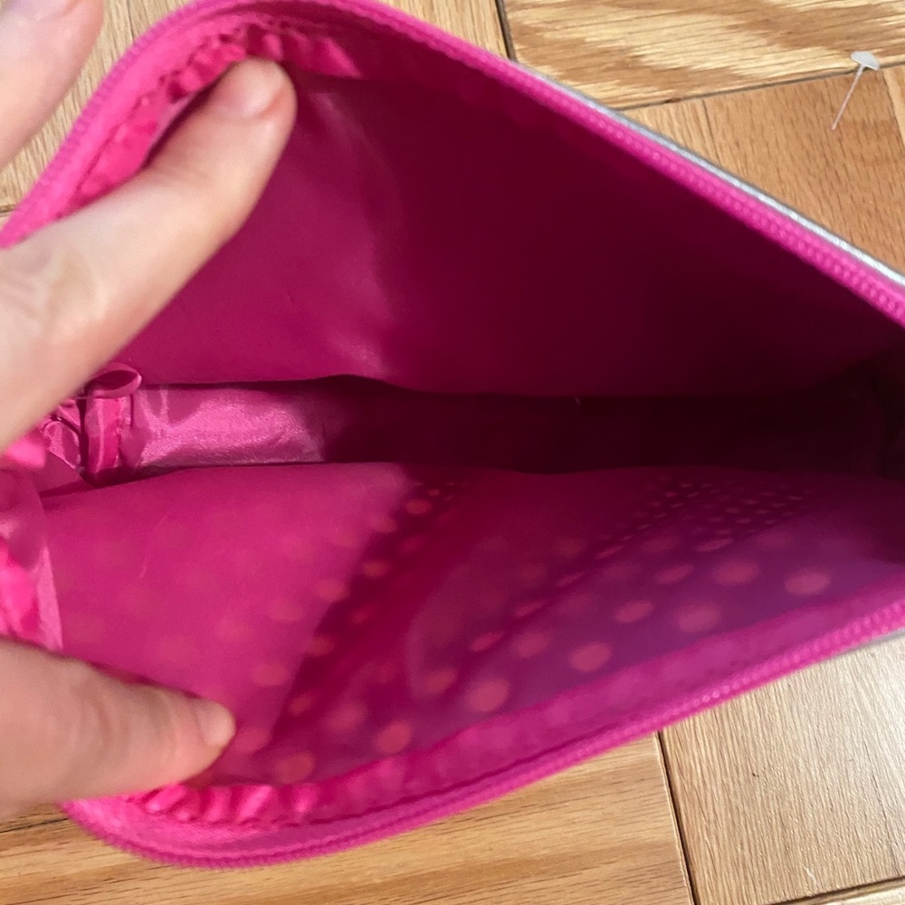 Make up bag - Picture 2 of 3